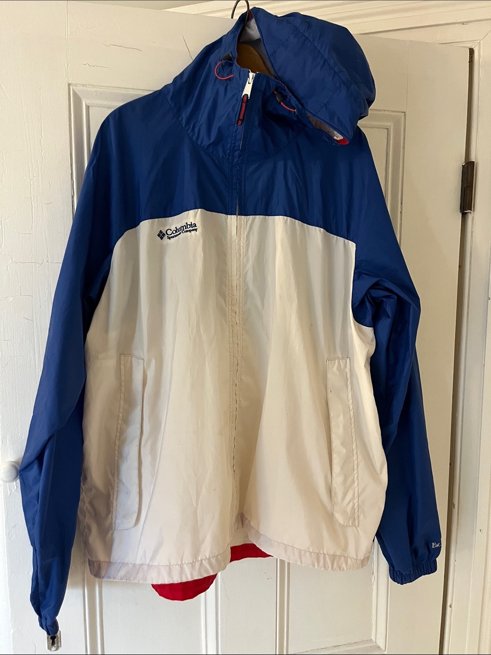 Vintage Columbia Blue and White Hooded Windbreaker/Rain Jacket